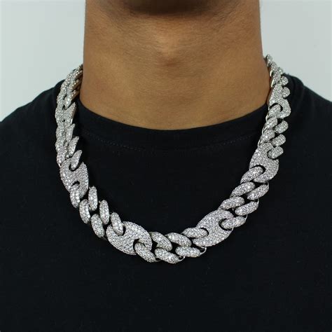 Iced Out Gucci Link Chain (White Gold) 